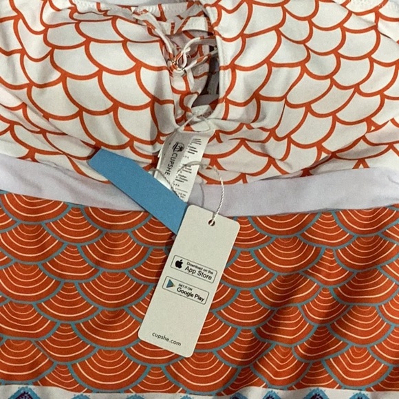 Cupshe Women's One Piece Swimsuit Scoop Neck Geo-Print Swimwear Bathing Suit NWT - Picture 4 of 4